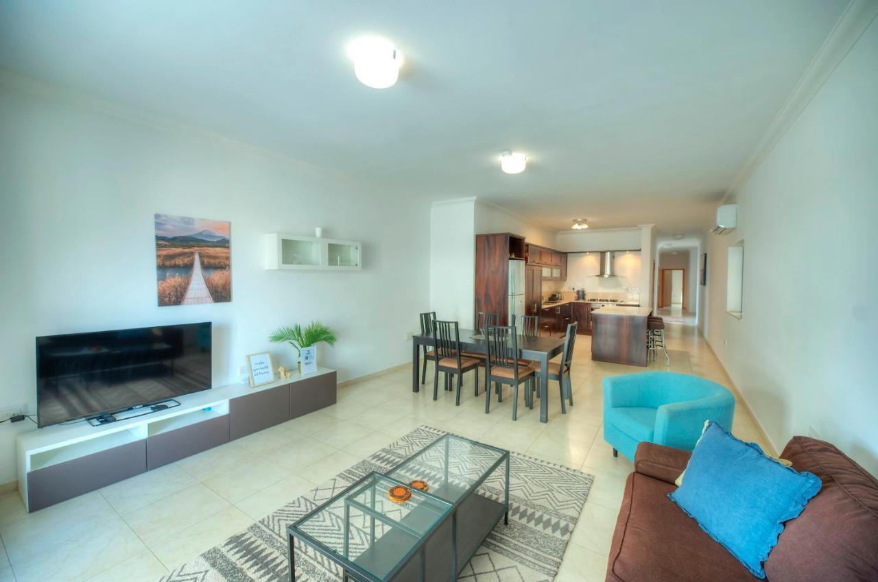 Modern 3Br Stylish & Spacious Apartment - Close To Sliema Promenade Gzira Εξωτερικό φωτογραφία