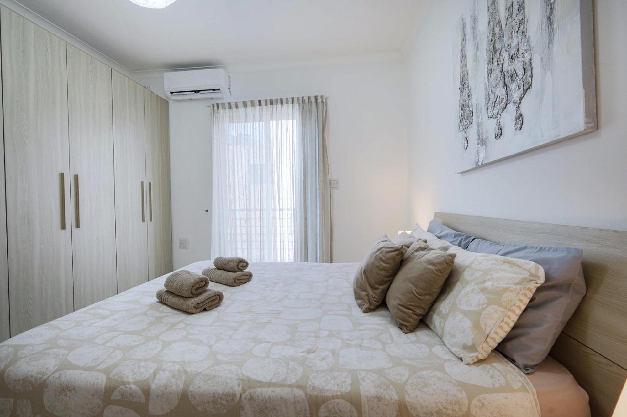 Modern 3Br Stylish & Spacious Apartment - Close To Sliema Promenade Gzira Εξωτερικό φωτογραφία