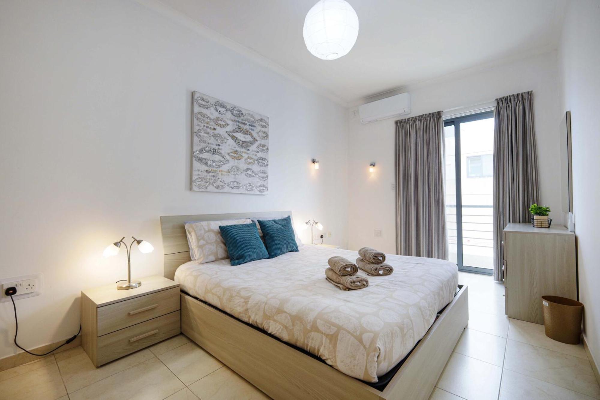 Modern 3Br Stylish & Spacious Apartment - Close To Sliema Promenade Gzira Εξωτερικό φωτογραφία