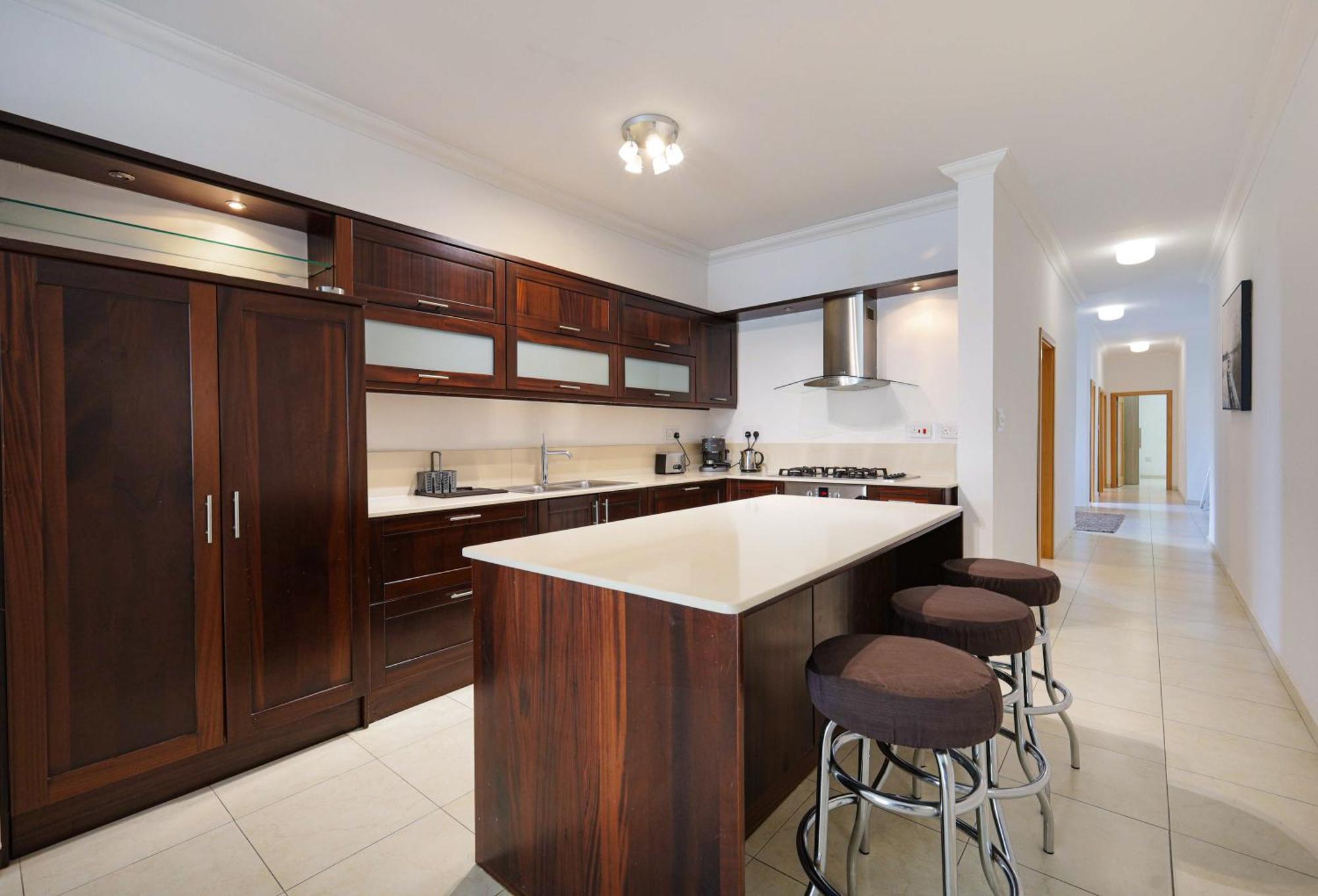 Modern 3Br Stylish & Spacious Apartment - Close To Sliema Promenade Gzira Εξωτερικό φωτογραφία